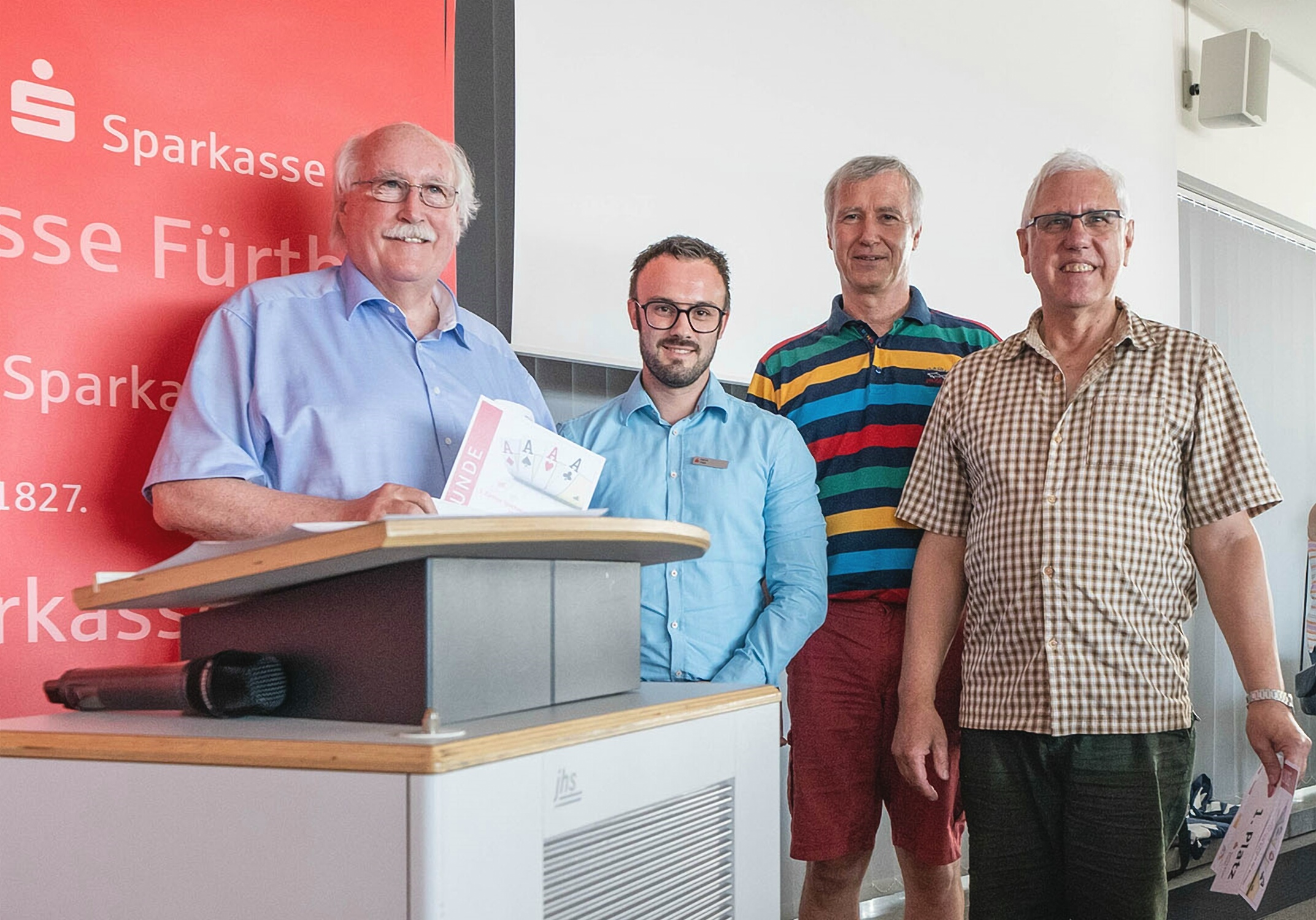 Am 25. Juli lud die Sparkasse Fürth – gemeinsam mit der Initiative „Bridge-Stadt Fürth“ - zum 3. Fürther Sparkassen-Pokal.