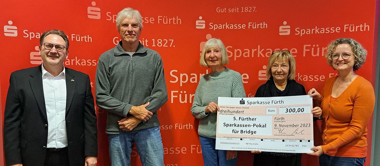 Ein spannendes Turnier im Hochhaus der Sparkasse Fürth beim 5. Fürther Sparkassen-Pokal für Bridge.
